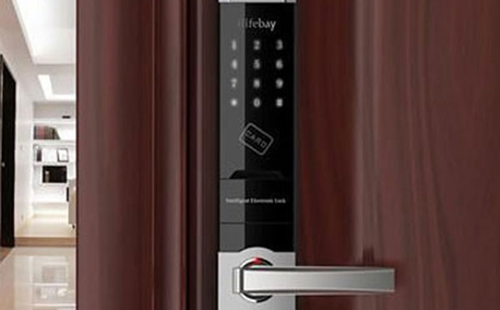 新兴24小时上门开锁公司